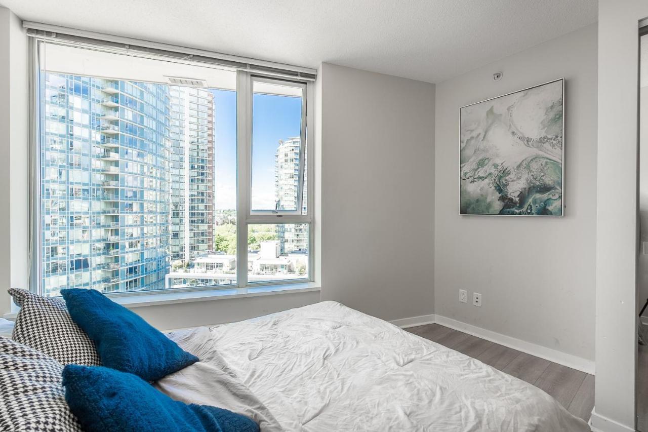 Stunning 2 Bedroom Condo With Downtown Views!!! Vancouver Luaran gambar